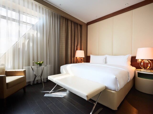 Ренессанс Отель Минск 5*