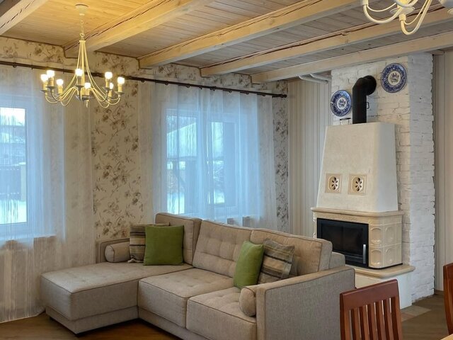 Holiday House