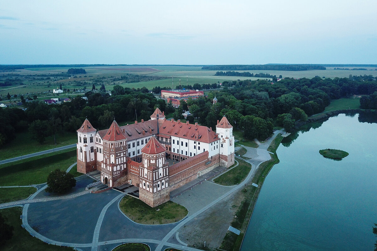 Мирский замок