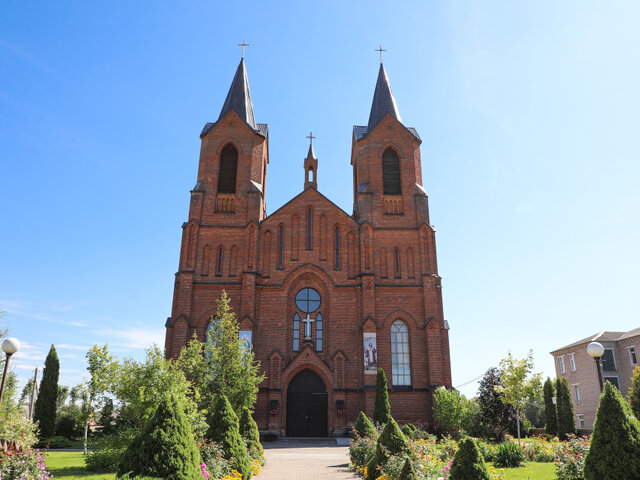 Костел Вознесения Девы Марии в Миорах photo 0