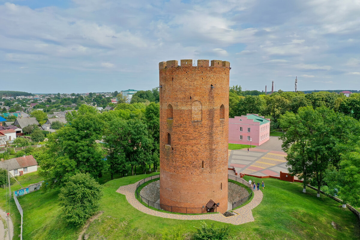 Белая вежа Каменец