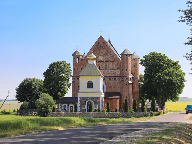 Церковь Святого Михаила Архангела в Сынковичах photo 1