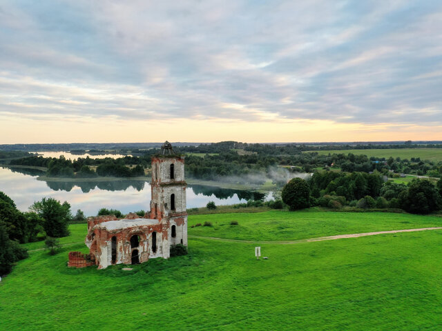 Свято-Троицкая церковь в деревне Белая церковь photo 1