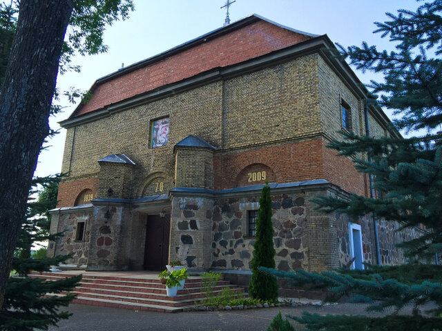 Троицкий костел в Войстоме photo 3