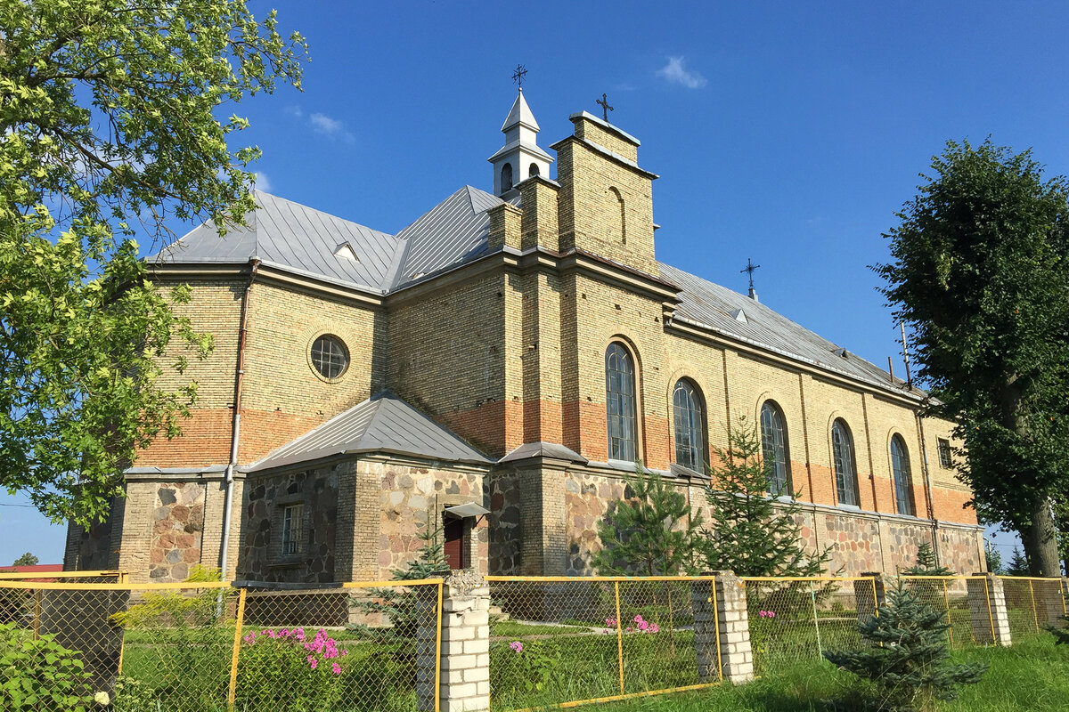 Троицкий костел в Войстоме