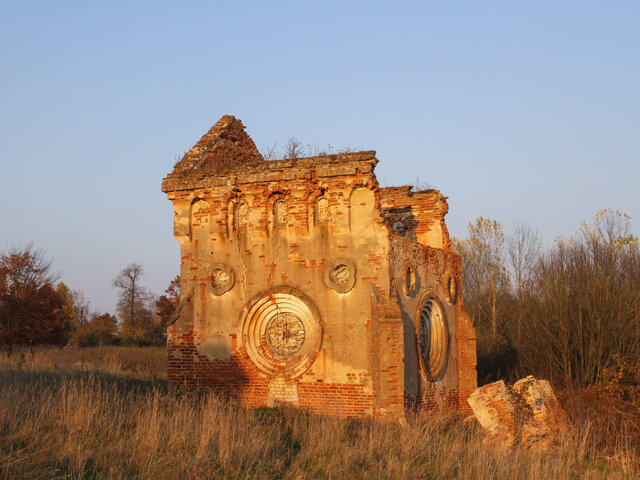 Ледовня в усадьбе Межеевских в Задвее photo 1