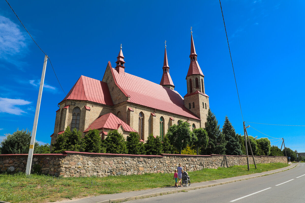 Костел в Зельве
